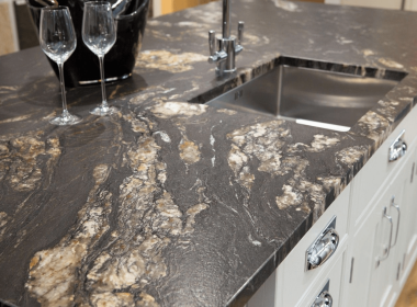 Leather_Finish_Black_Pearl_Granite_vs_Polished_and_Honed